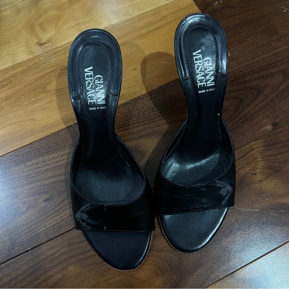 Versace heels (37) - Picture 3 of 3